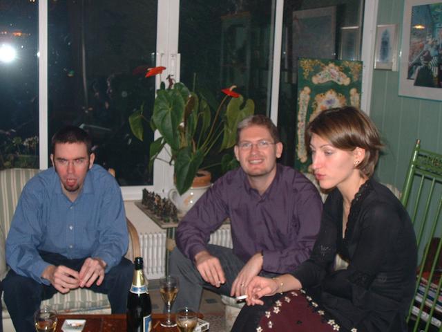 20030101 0215 32 NY party