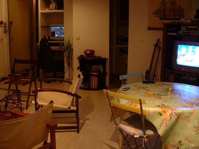 20040221 2039 07 appart