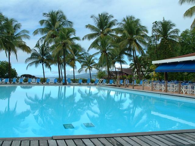 20040523 1505 12 Antilles