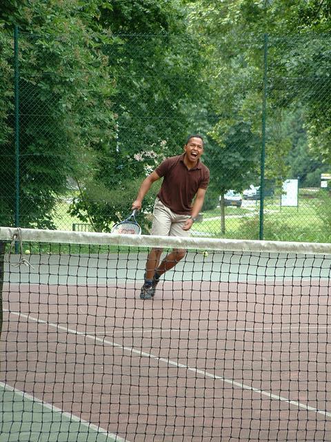 20040725 1150 14 tennis