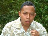 20040808 1630 21 barbec gasy