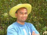 20040808 1635 23 barbec gasy